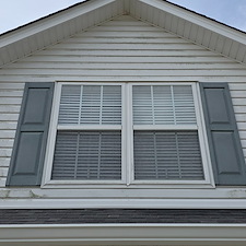 Professional-house-wash-fence-wash-and-concrete-washing-in-Portsmouth-Va 7