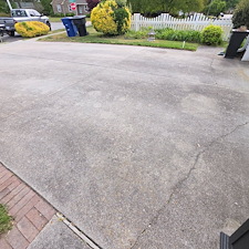 Professional-house-wash-fence-wash-and-concrete-washing-in-Portsmouth-Va 3
